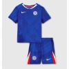 Chelsea Hjemmedraktsett Barn 2025-26 Kortermet (+ Korte bukser) Chelsea Hjemmedraktsett Barn 2025-26 Kortermet (+ Korte bukser)
